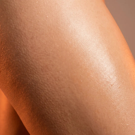 Peau d'orange se transformant en peau lisse sur la cuisse — méthodes pour lisser durablement