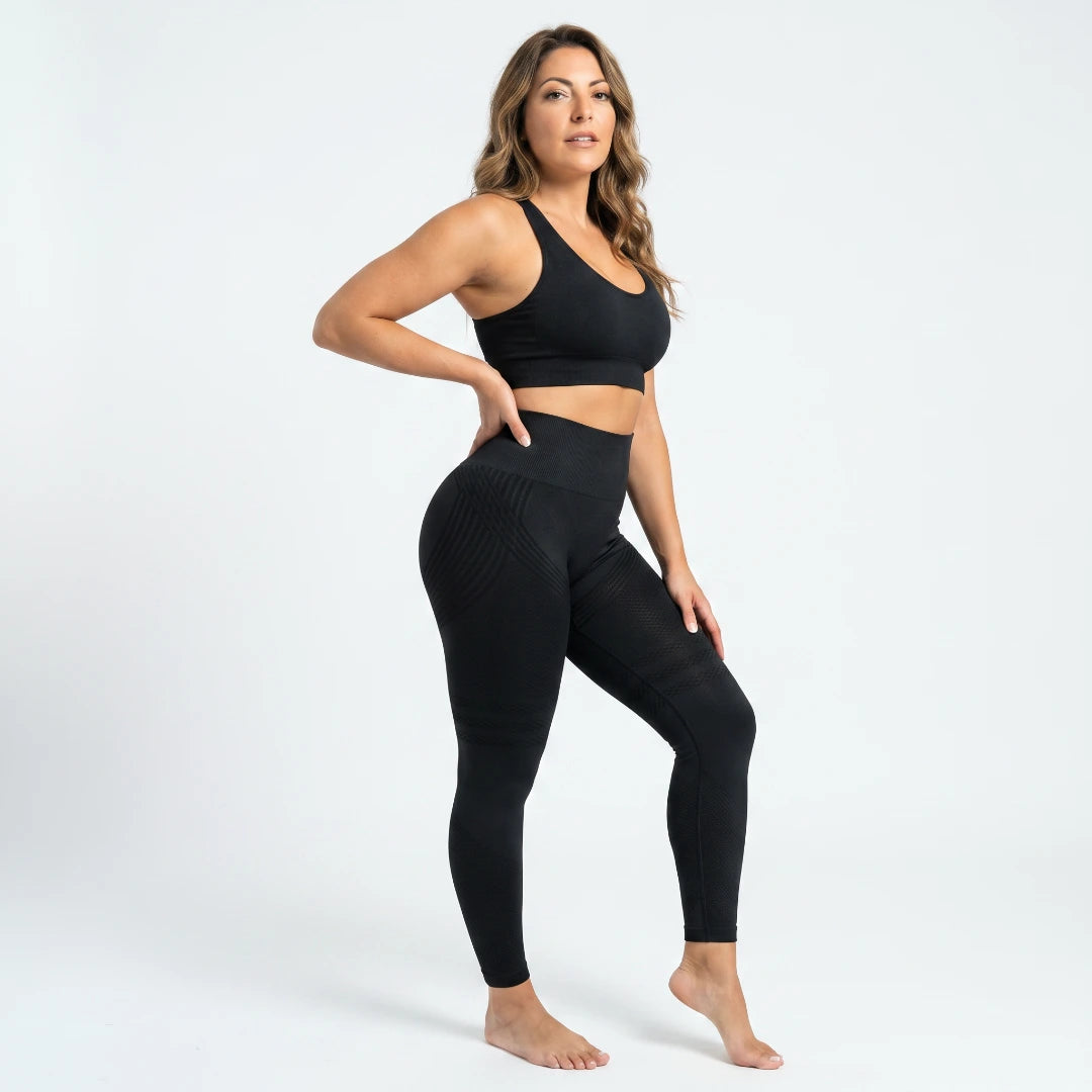 Femme en legging sculptant ARLAYA — quel legging choisir en 2026, guide d'achat